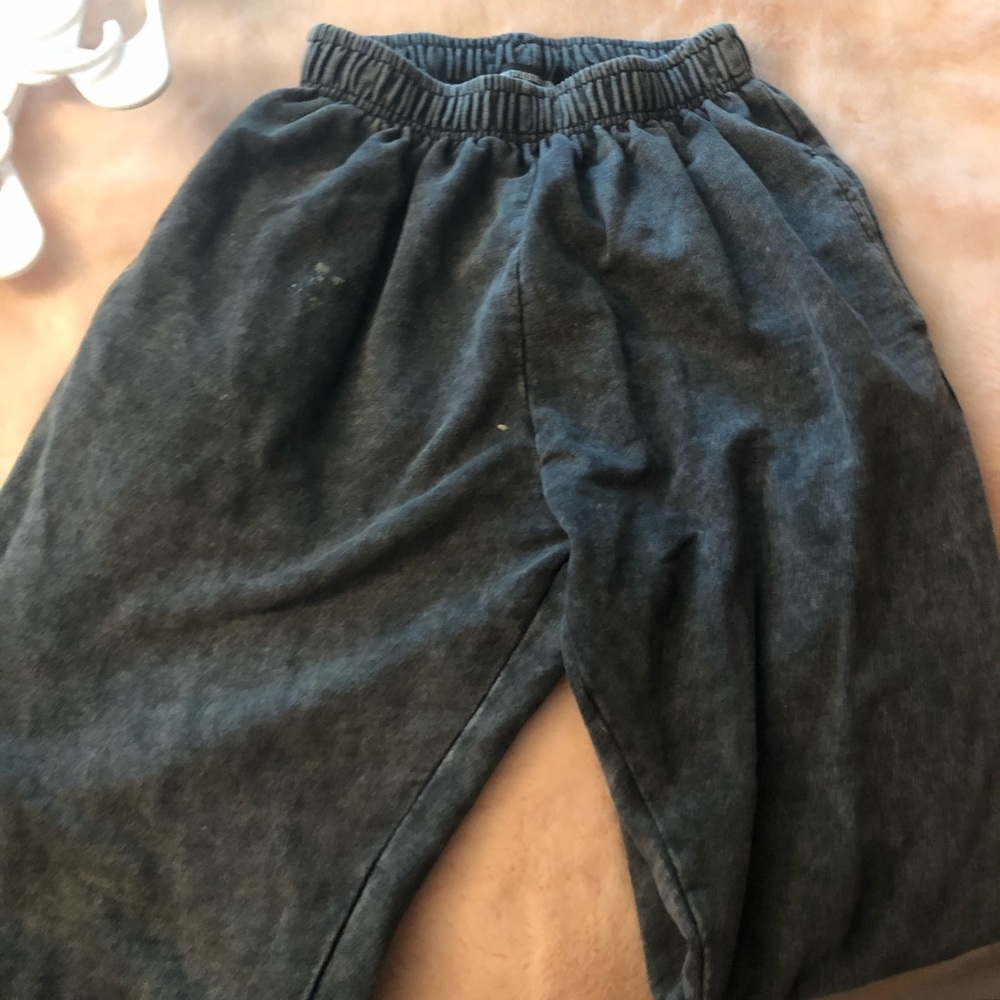 Pretty little thing sweats